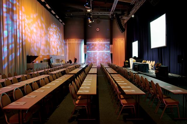 hc_are_conference_fries_dsc2048_tbwa_retouched_03_2023.jpg