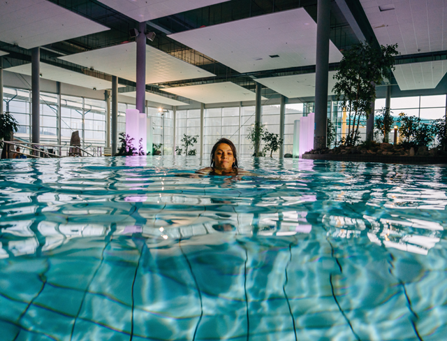 pool_1330x1015_b_18.png